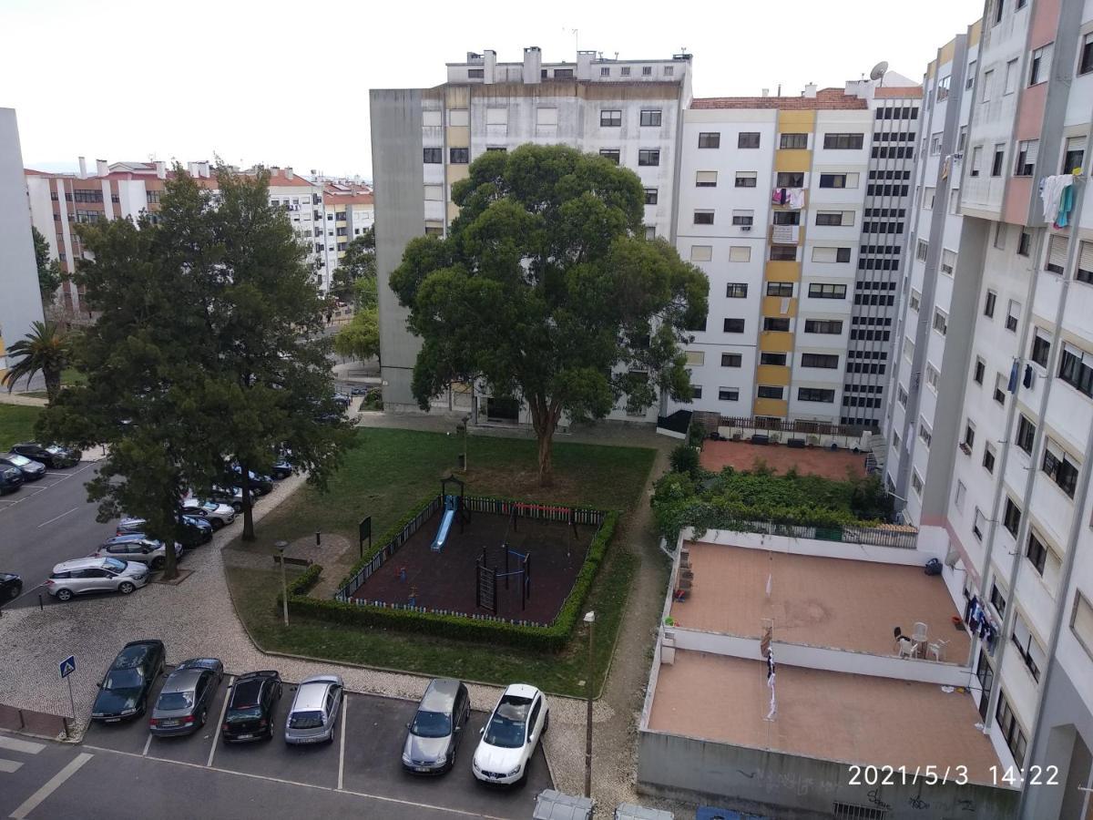 Quartos Cesario Verde Massama Queluz Buitenkant foto