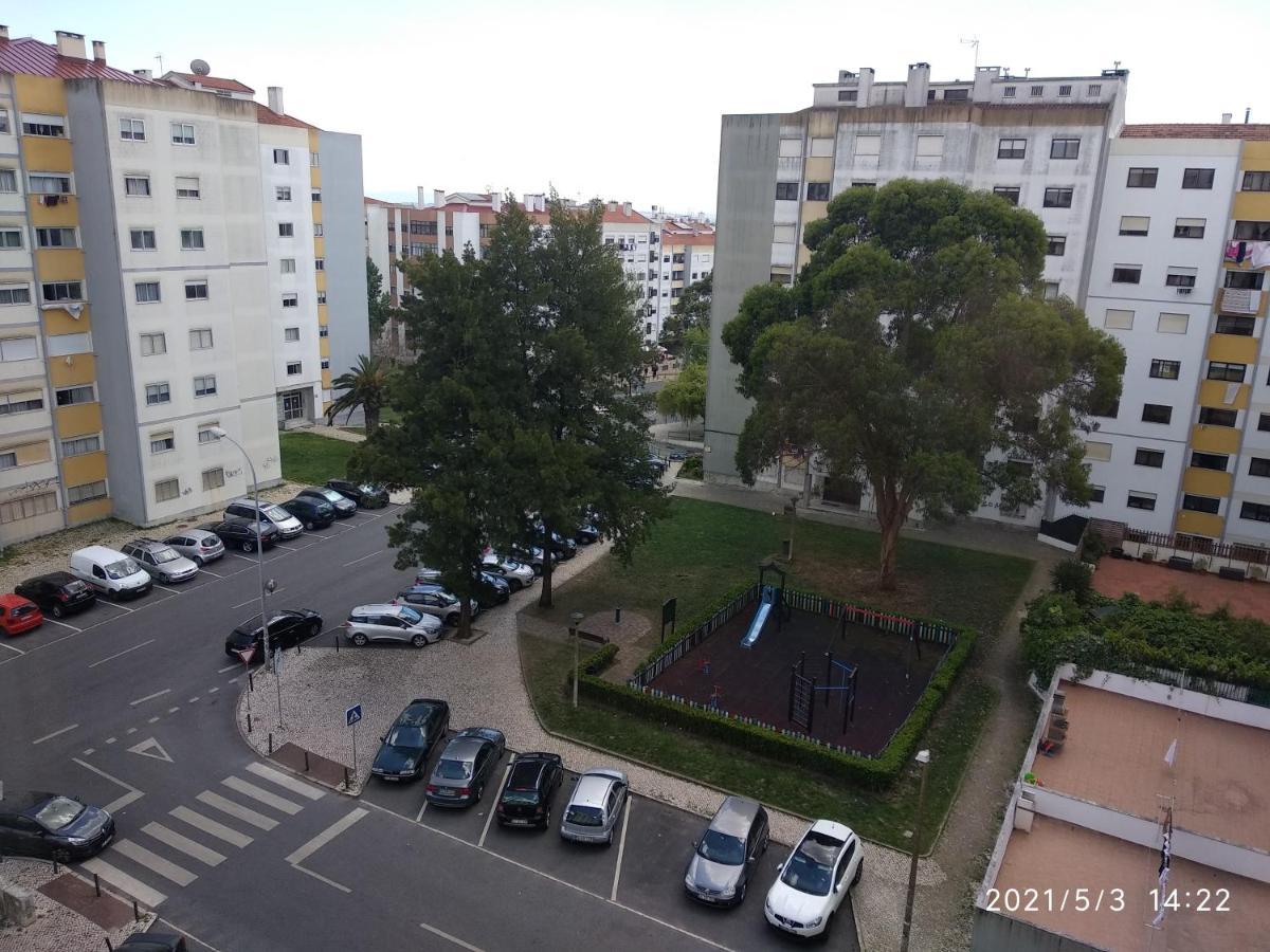 Quartos Cesario Verde Massama Queluz Buitenkant foto